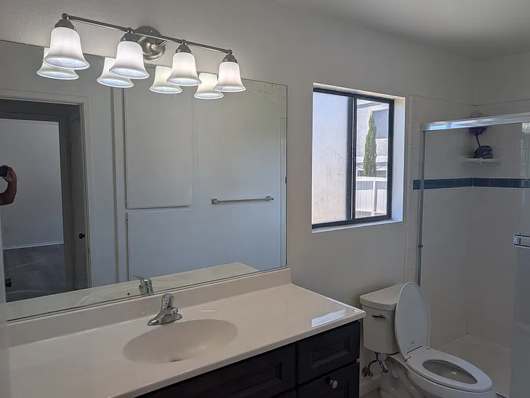5166 Dunbar Dr #D — Photo 10