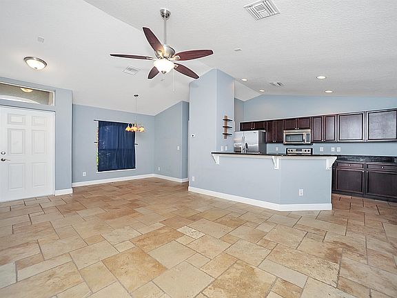 5th image of 1785 Orris Ave #0