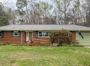 6840 Pleasant Oaks Cir, Charlotte, NC 28216