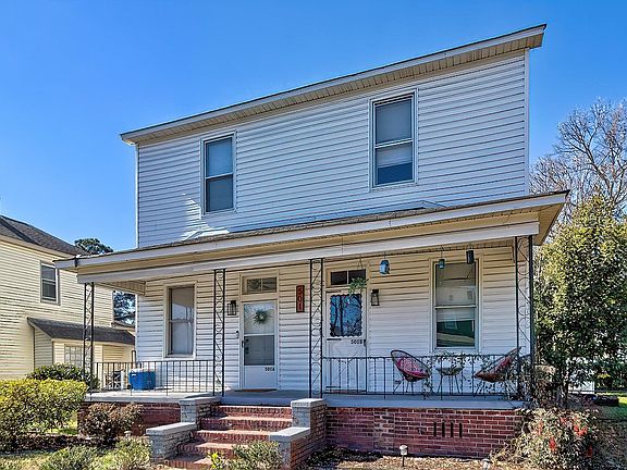 3rd image of 501 Georgia St