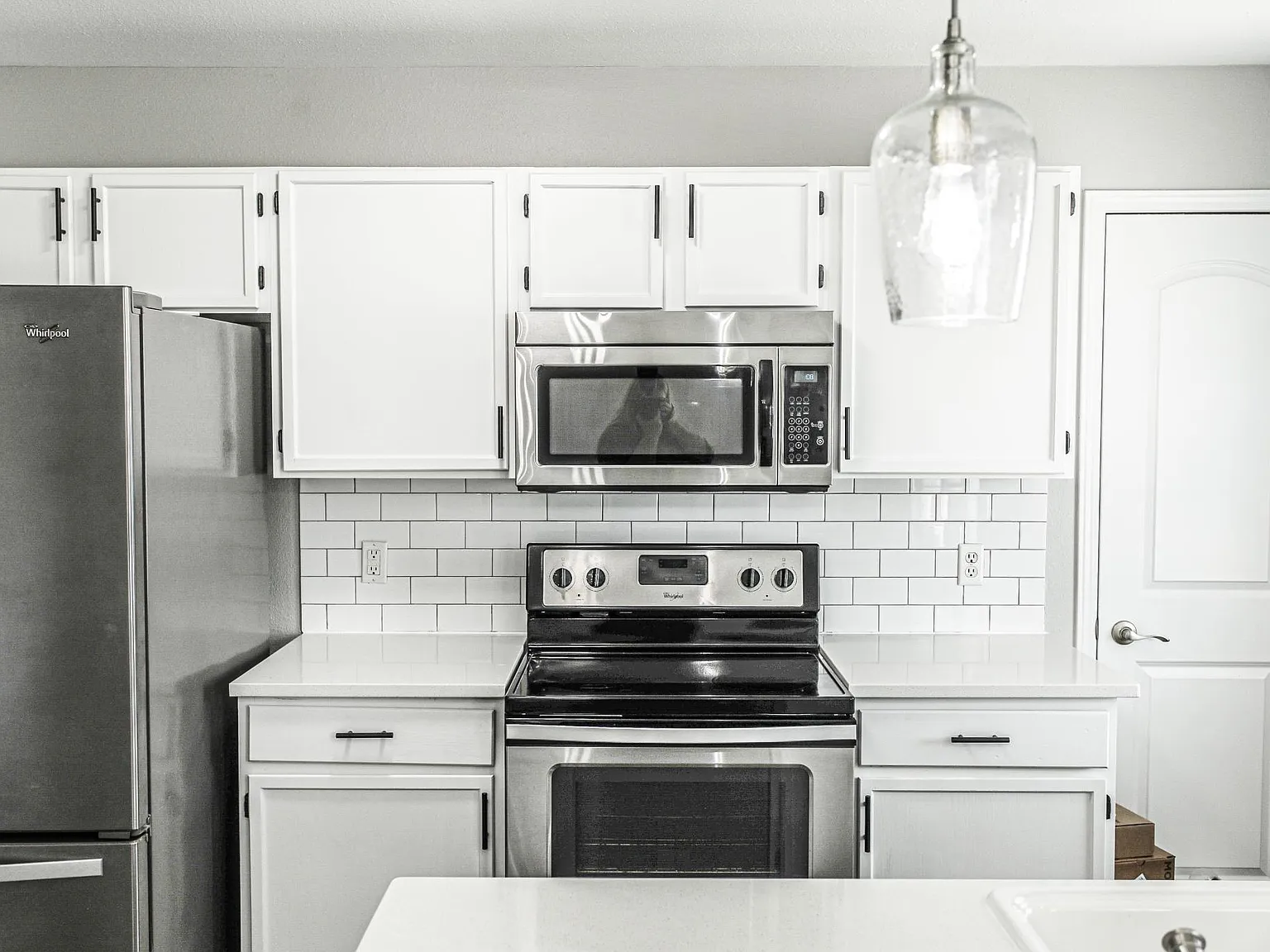 3 bed, 1600 sqft, $1,995 — Photo 4