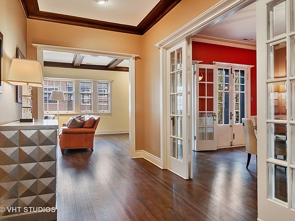 2nd image of 329 W Belden Ave #3