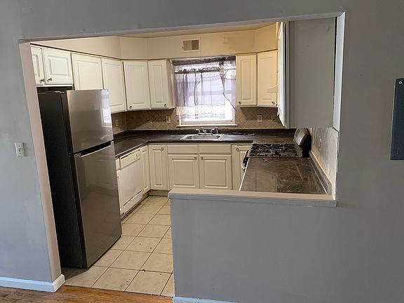 2nd image of (Undisclosed Address)