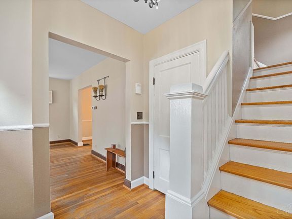 5th image of 6416 Fairhurst Ave