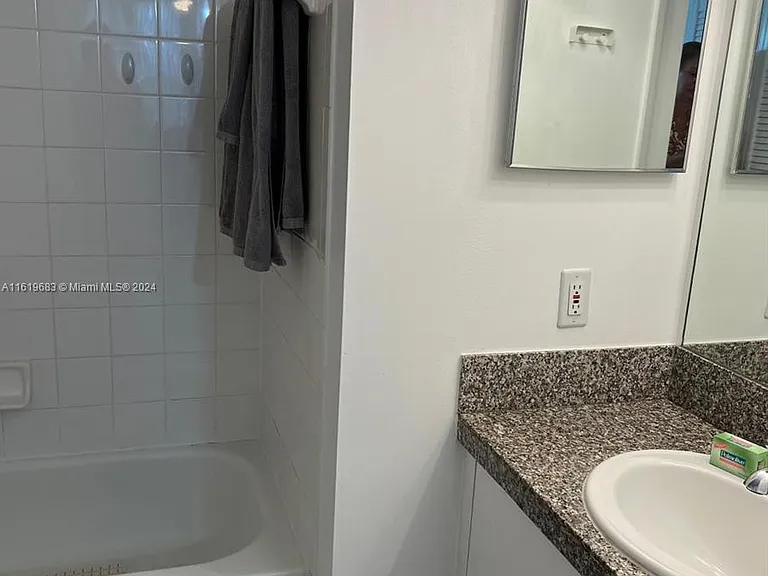 19901 E Country Club Dr #2207 — Photo 21