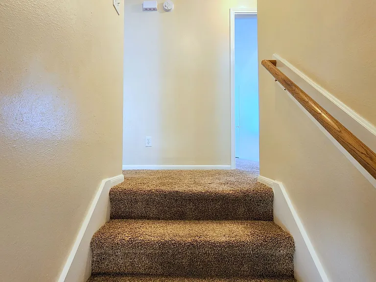 18123 Noble Forest Dr — Photo 16
