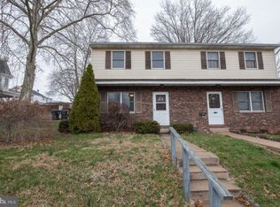 23 N 4th Ave, Royersford, PA 19468