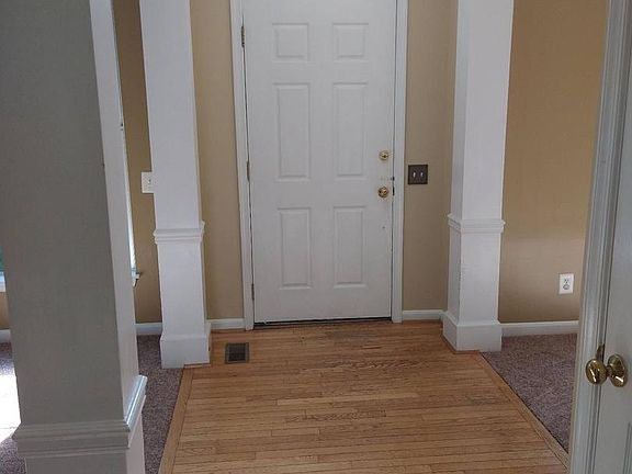 4th image of 14874 Buttonwood Ct