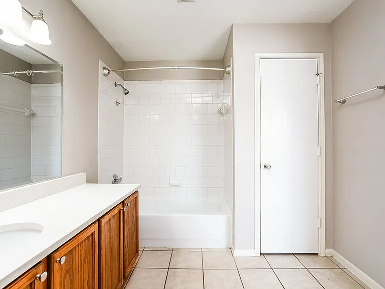 18331 Atasca Woods Trce — Photo 12