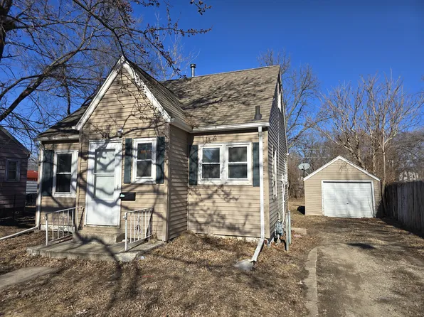 511 Ricker St, Waterloo, IA 50703