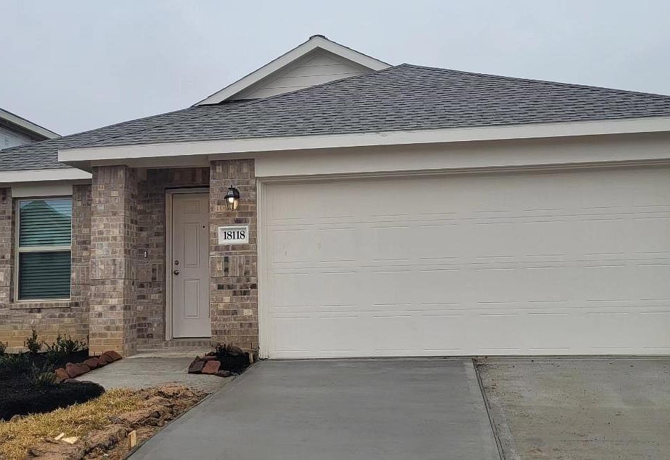1st image of 18118 Rockvine Dr