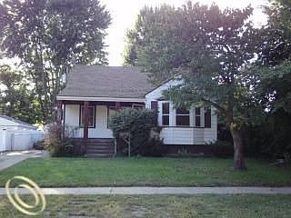 1st image of 13574 S Huron River Dr