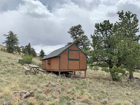 4th image of 0000 Crazy Horse Avenue