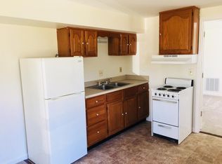 300 Bolling St APT E, Radford, VA 24141