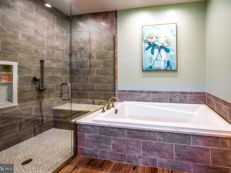 23296 Wilder Way — Photo 38