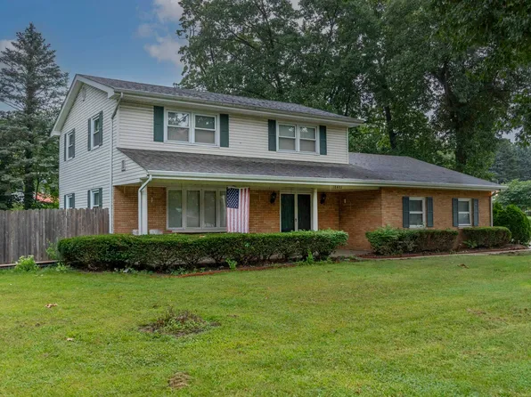 18481 Cleveland Rd, South Bend, IN 46637