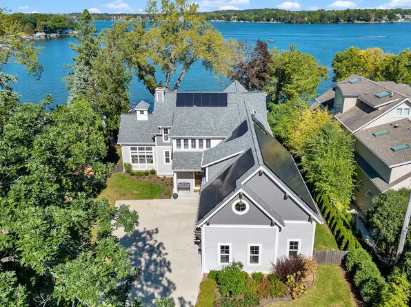 N58W34510 Road H, Oconomowoc, WI 53066