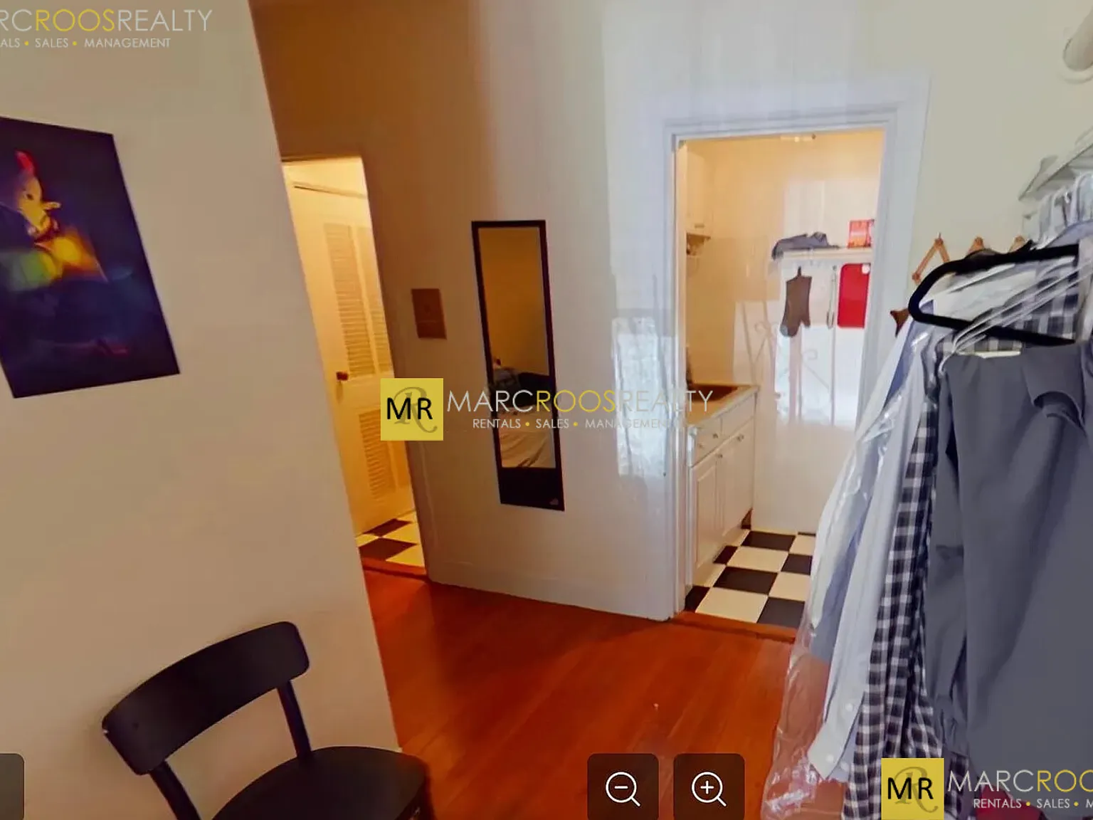 Studio, 650 sqft, $2,300 — Photo 2