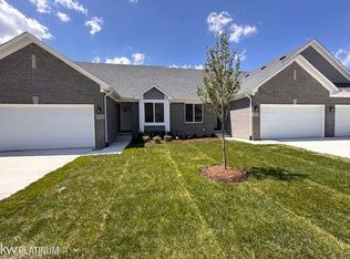 48365 Applegrove Ln #14, New Baltimore, MI 48051