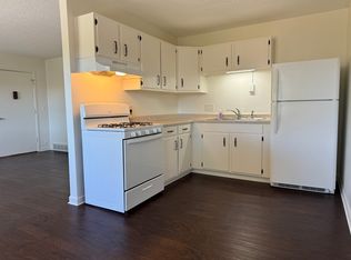 3545 Kimberly Downs Rd #3, Davenport, IA 52807