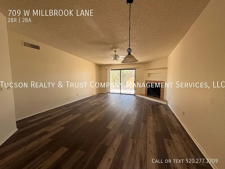709 W Millbrook Ln — Photo 7
