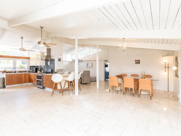 2811 NE 41st St, Fort Lauderdale, FL 33308