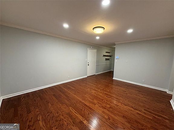 5th image of 789 Jordan Ln APT 2