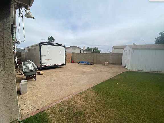 3rd image of 5212 E Emelita Ave
