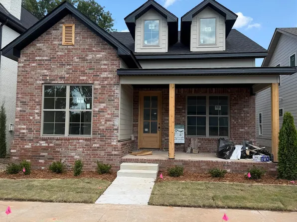 424 Gardens Ln, North Little Rock, AR 72114