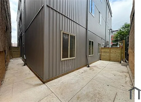 675 N 41st St #1 — Photo 5