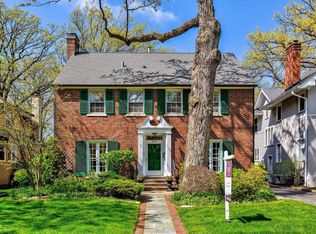 620 Gregory Ave, Wilmette, IL