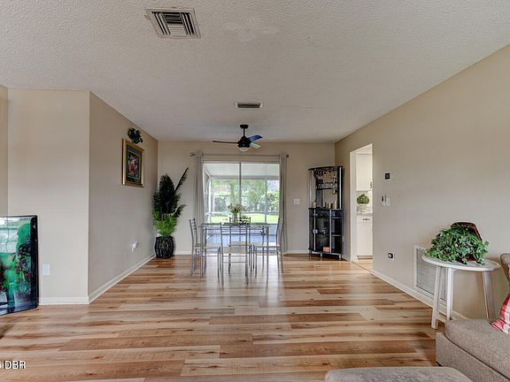 5th image of 2465 Vespero St
