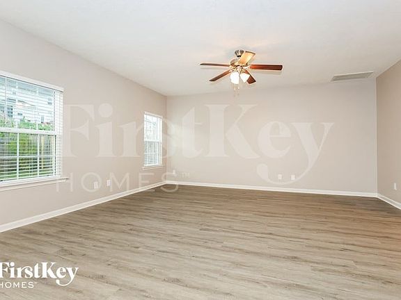 3rd image of 1252 Anduin Ave