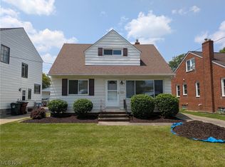 6210 Westminster Dr, Parma, OH