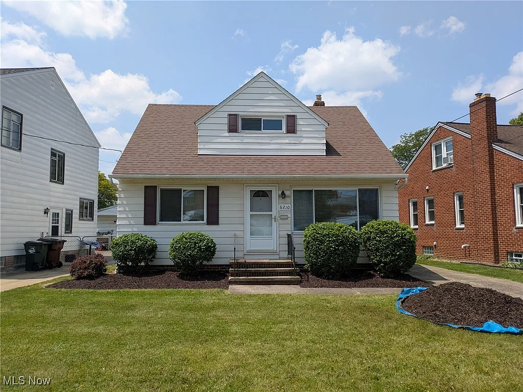 6210 Westminster Dr photo 1