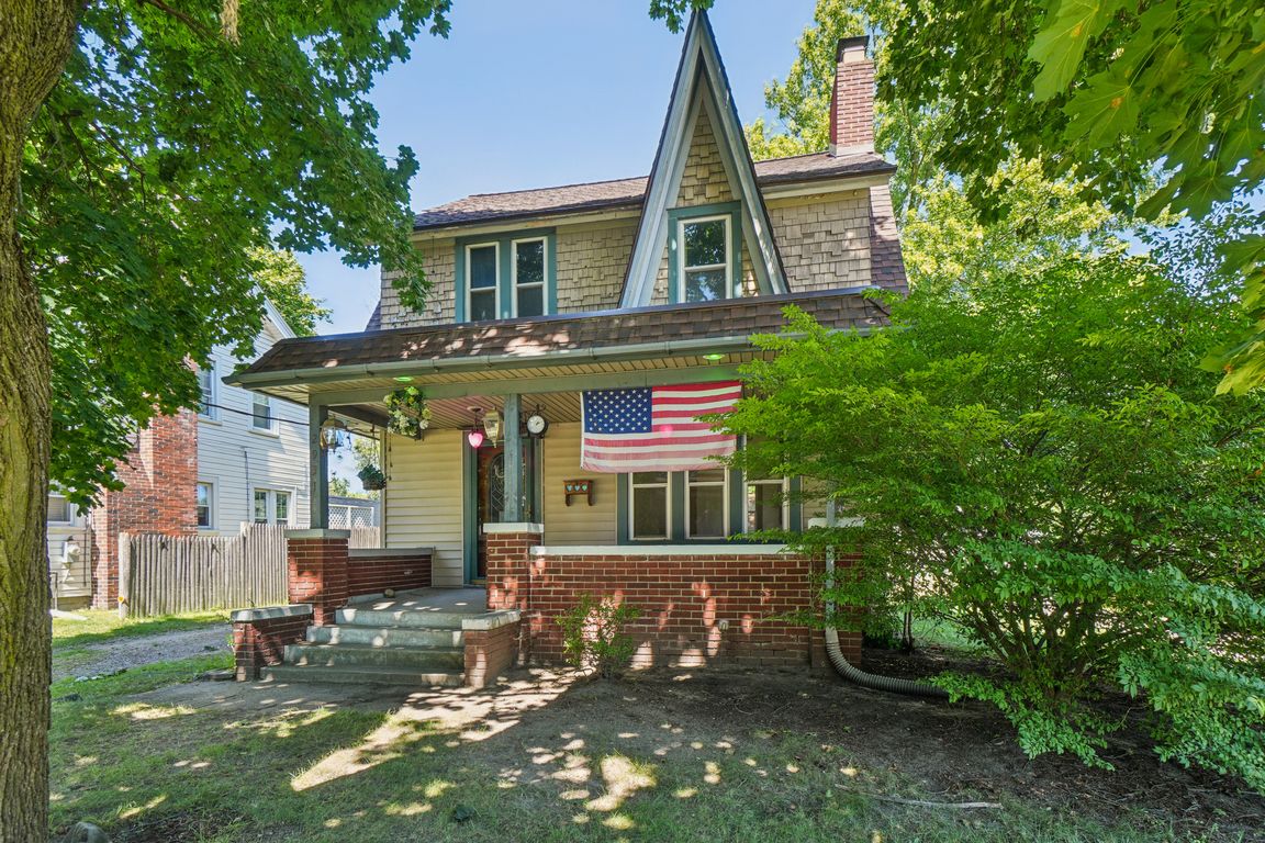 Auburn Rd-S2308-001.jpg