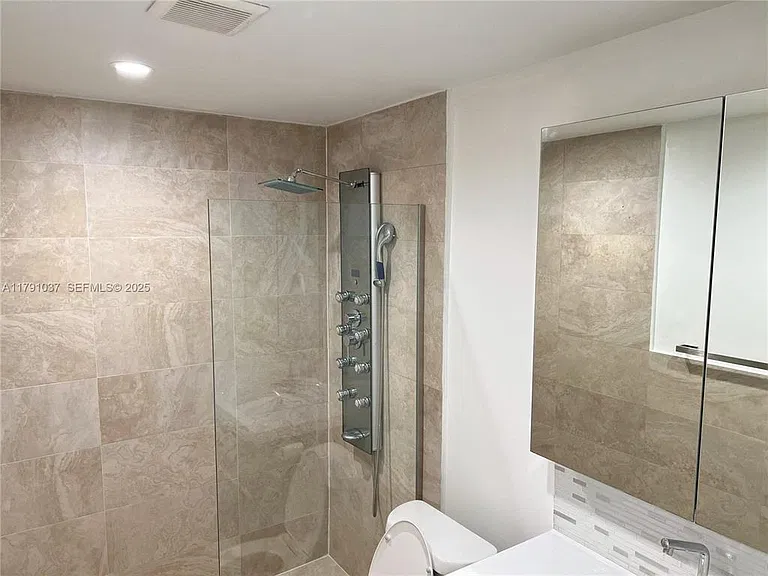 4337 SW 49th St — Photo 9