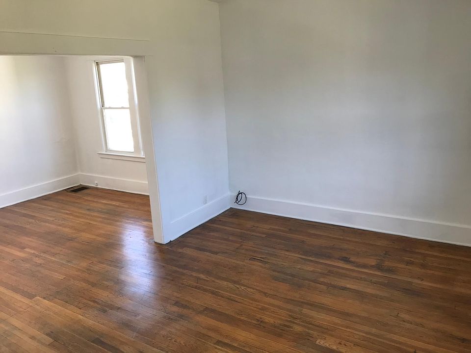 2nd image of 121 Sturtevant St