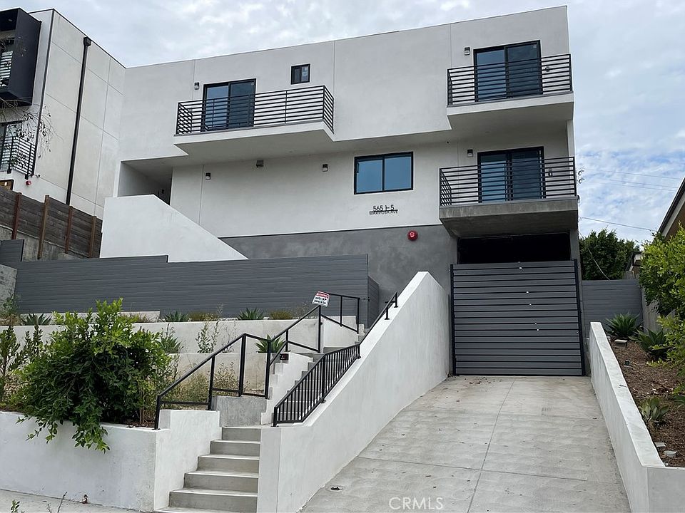 1st image of 565 N Mariposa #B