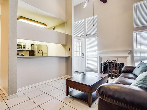 4th image of 6220 Bentwood Trl APT 1003