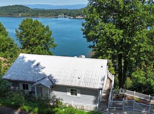 300 Overlook Dr, Hiawassee, GA 30546