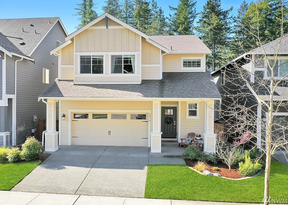 1st image of 4079 Cameron Dr NE