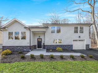 372 Hopper Ave, Ridgewood, NJ 07450