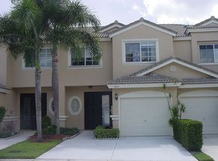 5823 NW 48th Ave, Coconut Creek, FL 33073