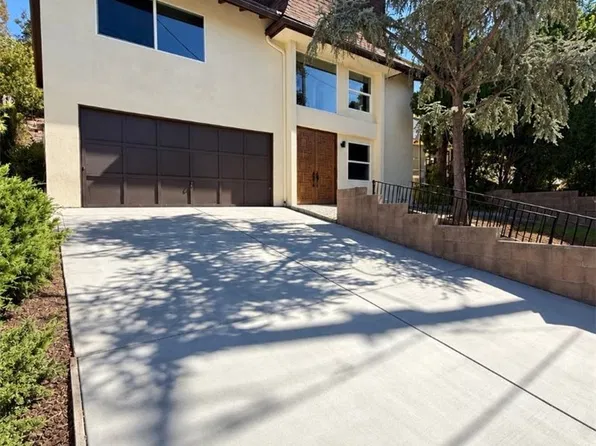 5144 Don Pio Dr, Woodland Hills, CA 91364