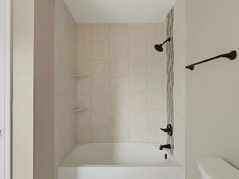 7338 Raintree Frst — Photo 23