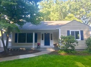 1238 Northampton St, Holyoke, MA 01040