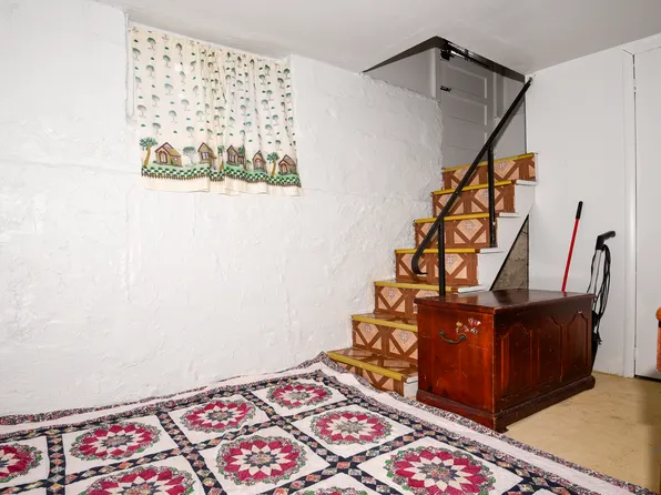 2064 Coleman Street image 19 of 22