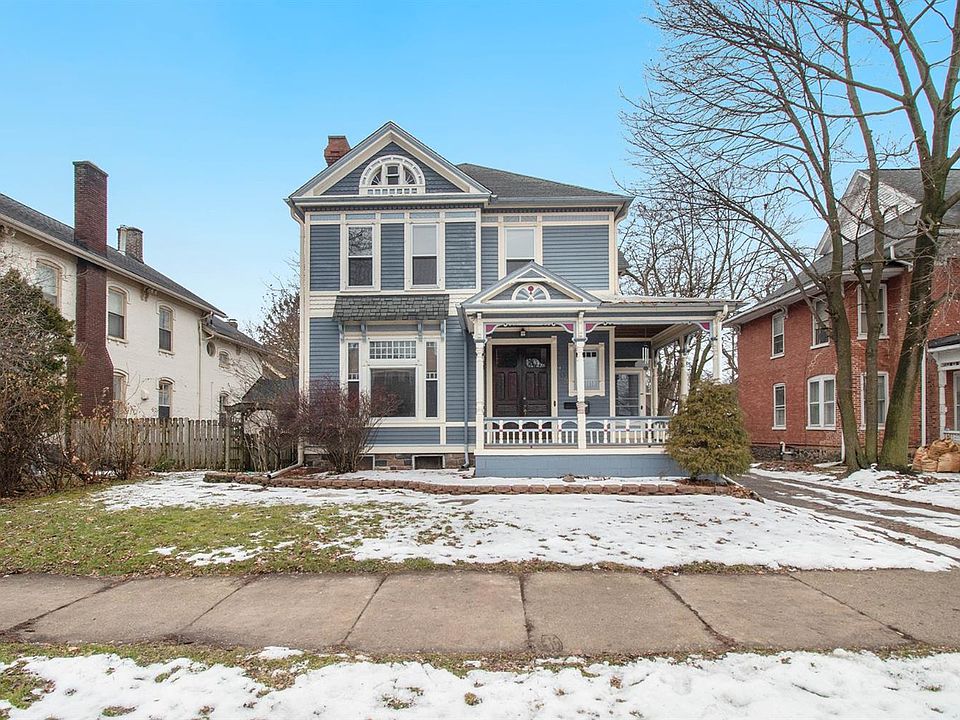 1st image of 203 N Washington St