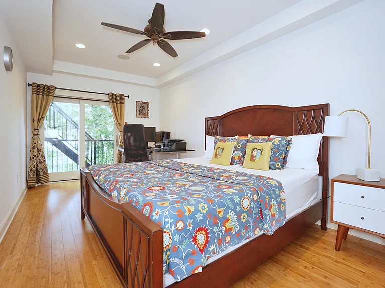 223 Park Ave #2 — Photo 8